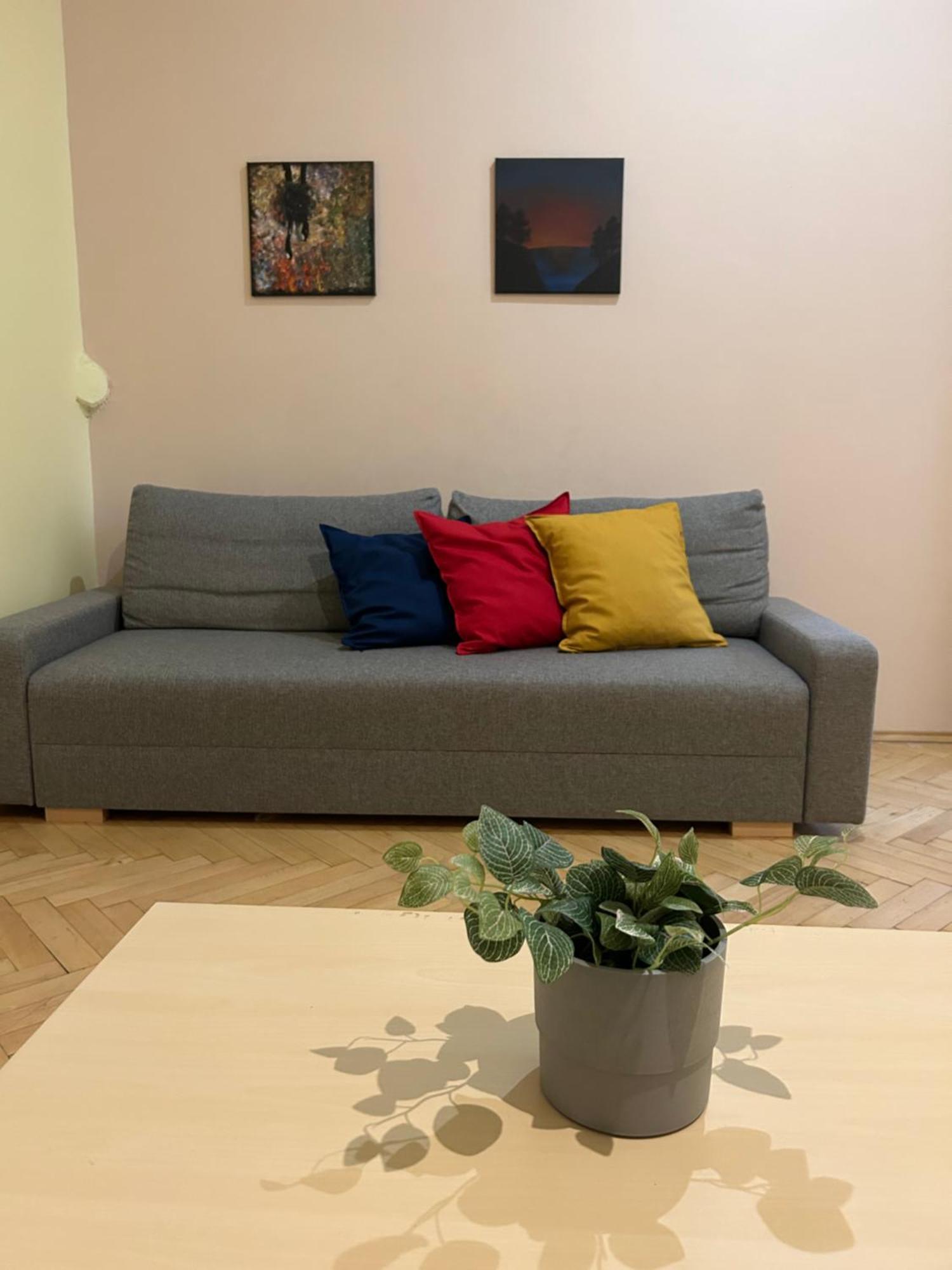 Party House - Ve Smeckach 18, Center!! Apartament Praga